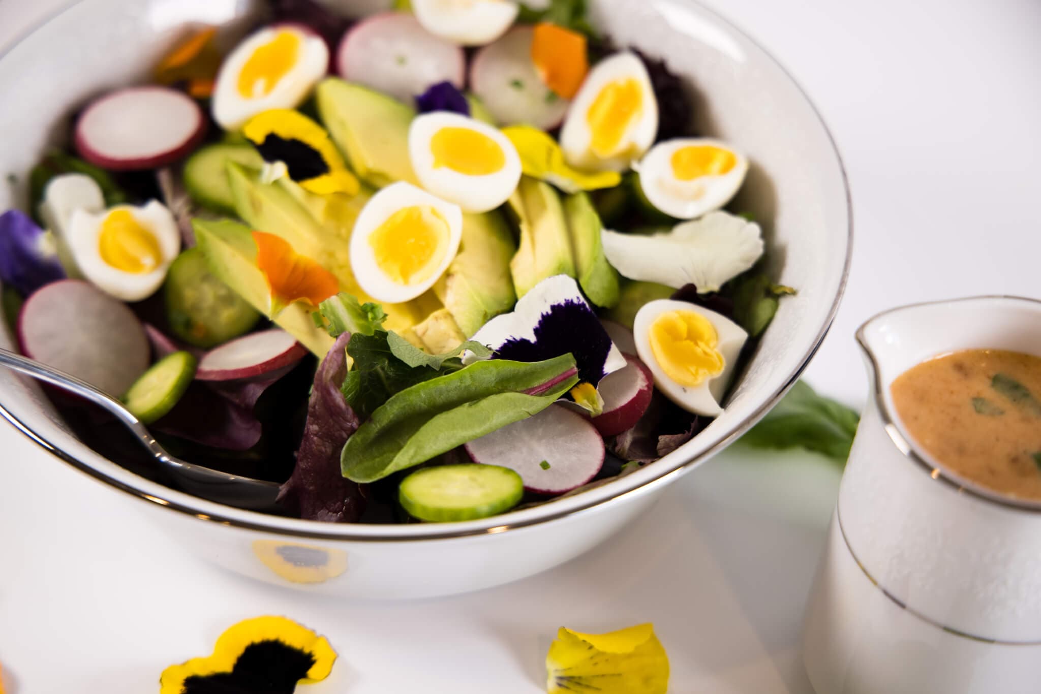 Spring Salad &amp; Creamy Tomato Basil Dressing