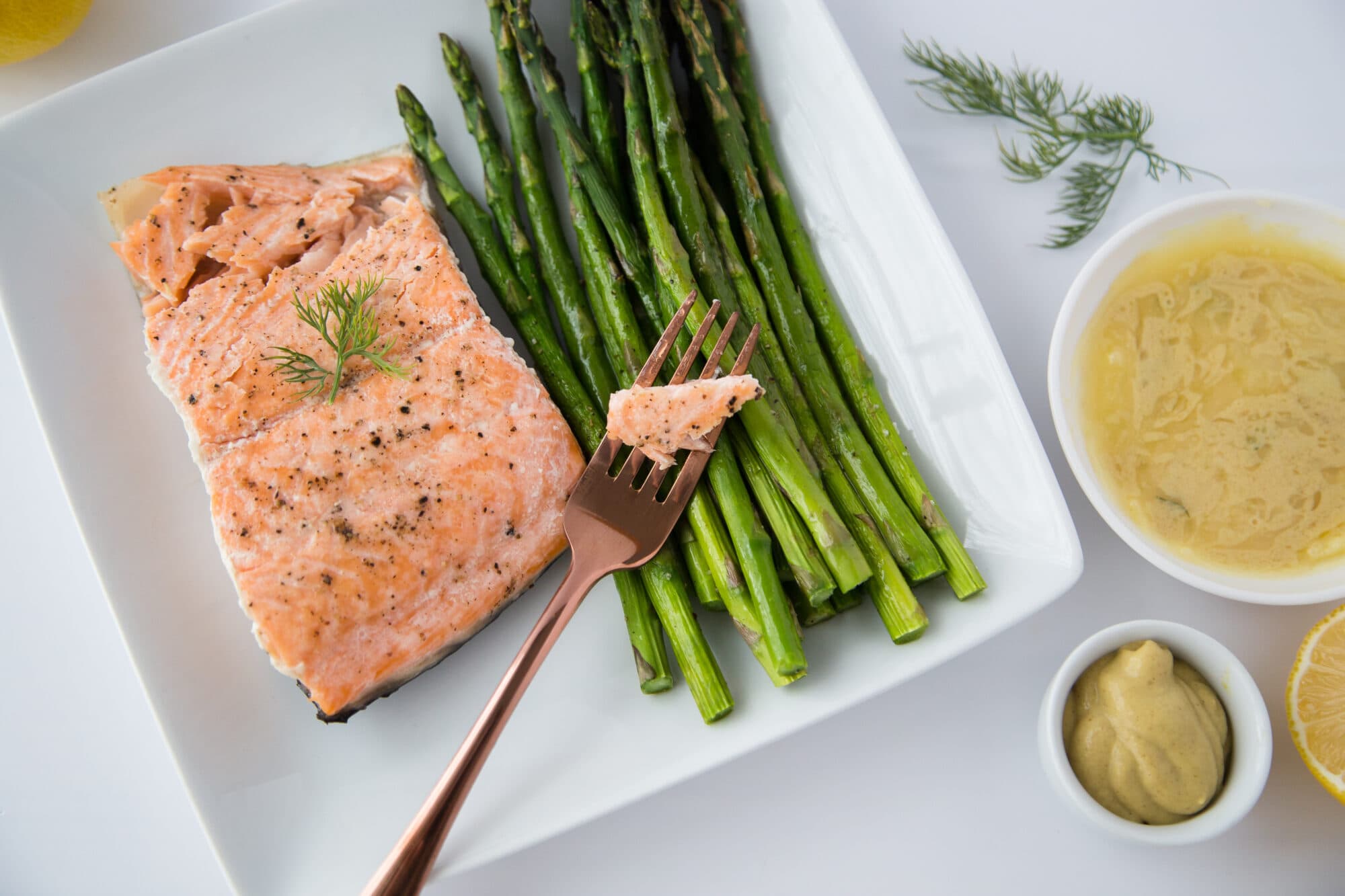 salmon with asparagus