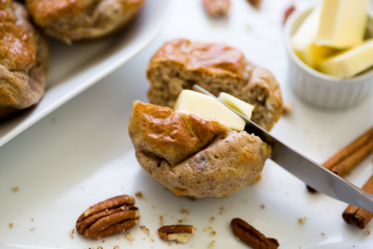 banana nut muffins